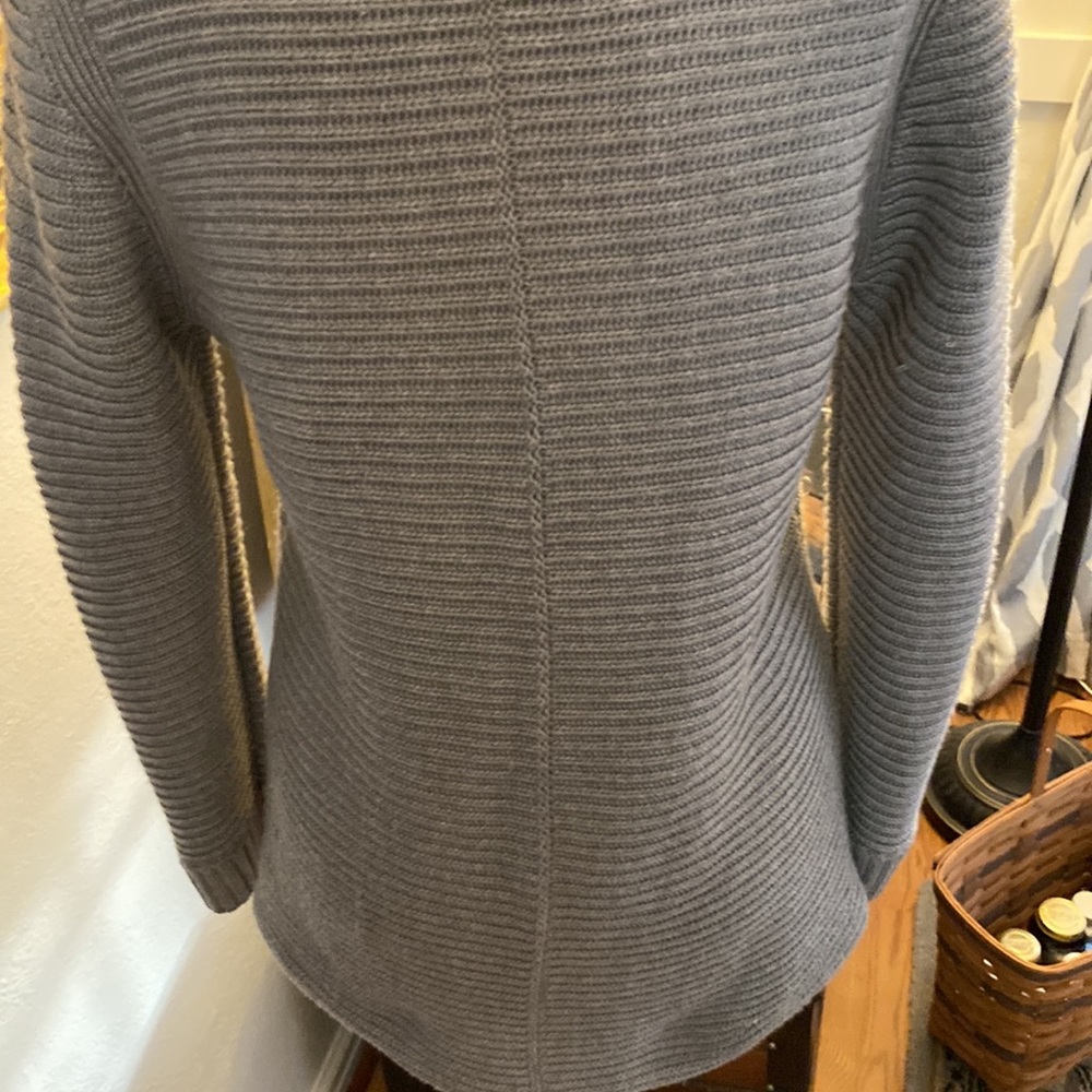 Calvin Klein Horizontal Ribbed Gray Cowl Neck Sweater - Picture 10 of 13